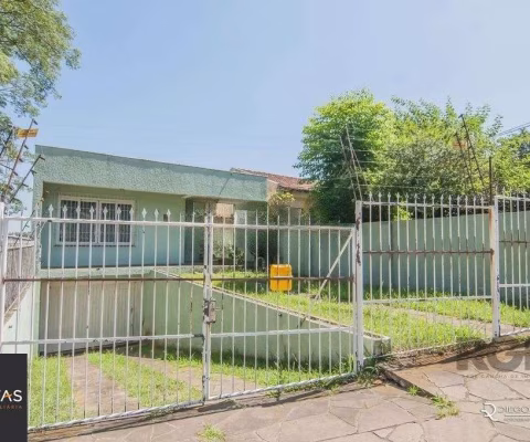 Casa 3 dorms à venda Rua Intendente Alfredo Azevedo, Glória - Porto Alegre