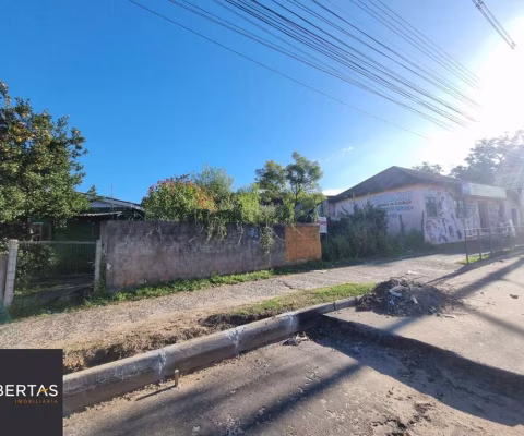 Terreno com 1.400m² na Juca Batista