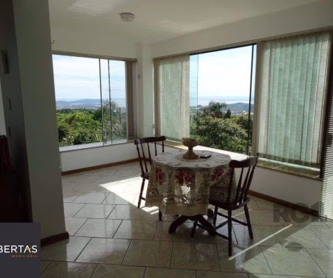 Casa 2 dormitórios à venda Teresópolis Porto Alegre/RS
