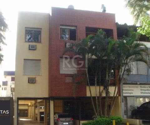 Apartamento para Venda - 53m², 2 dormitórios, 1 vaga - Petrópolis