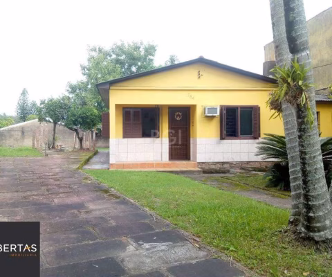 Casa para Venda - 400m², 3 dormitórios, 3 vagas - Jardim Floresta