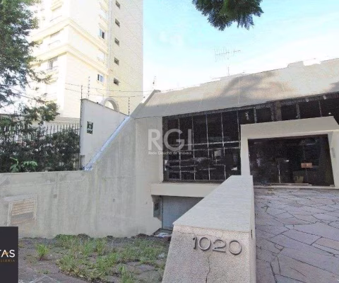Apartamento para Venda - 388m², 4 dormitórios, sendo 3 suites, 3 vagas - Auxilia