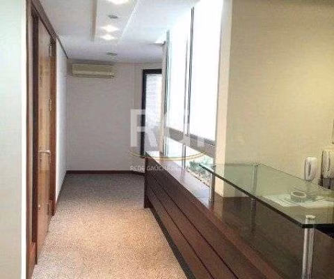 Conjunto/Sala para Venda - 122m², 0 dormitórios, 3 vagas - Menino Deus