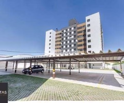 Apartamento com de 2 quartos com suíte, churrasqueira, vaga coberta e infra comp