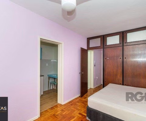 Apartamento JK no Centro Desocupado MOBILIADO