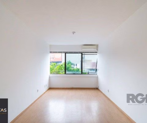 SALA COMERCIAL NO MENINO DEUS  DE  FRENTE COM VISTA