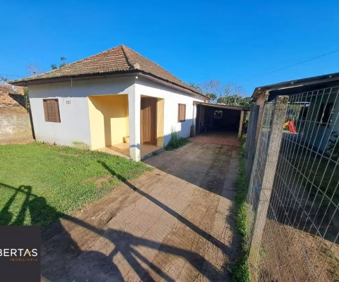 Casa à venda 2 dormitórios 3 vagas no Bairro Lami Porto Alegre RS