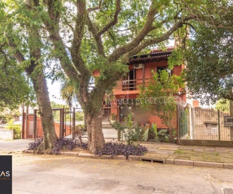 Casa para Venda - 545m², 3 dormitórios, 1 vaga - VILA JARDIM