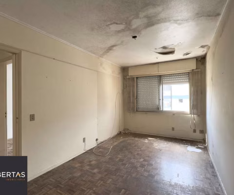APARTAMENTO 1 DORMITÓRIO AMPLO, COM POTENCIAL PARA REFORMA