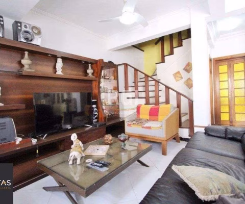 Casa para Venda - 259.5m², 4 dormitórios, sendo 1 suites, 3 vagas - Teresópolis
