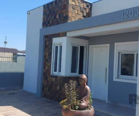 Casa com 2 dormitórios, sendo 1 suíte no bairro Florida em Guaíba