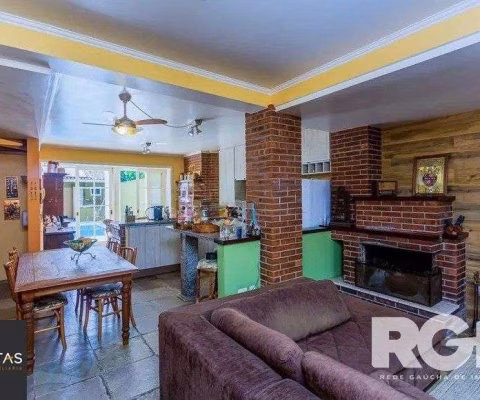Casa 3 dormitórios à venda Morro Santana Porto Alegre/RS