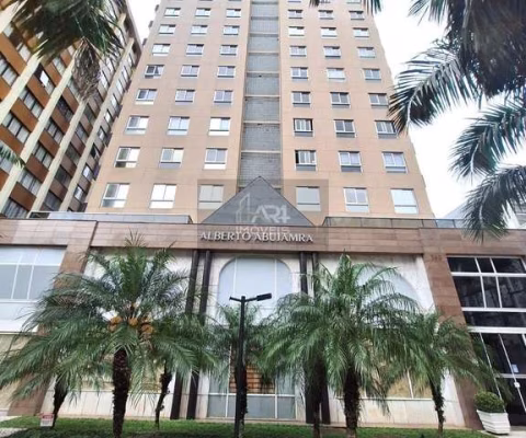 Sala comercial duplex à venda no bairro Centro Cívico em Curitiba/PR