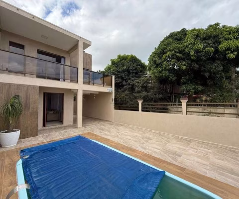 Casa à venda no centro de Imbé!