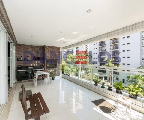 Apartamento de Luxo no Tatuapé: 3 quartos, 3 suítes, 2 salas, 5 banheiros, 4 vagas e 171m² em São Paulo-SP
