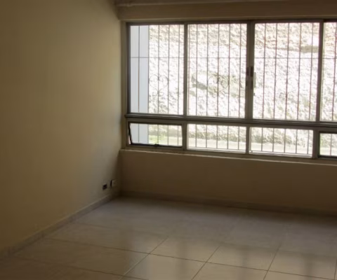 Apartamento Vila Leopoldina,  com 75m², 2 dormitórios, uma suíte,  2 banheiros, cômodos amplos, bairro com uma infra estrutura  excelente de comércios e serviços.