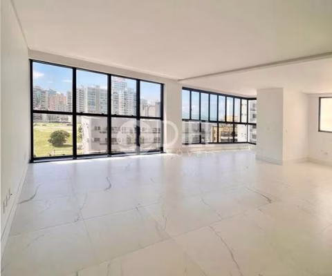Apartamento com 3 suÍtes, Meia Praia, Itapema - SC