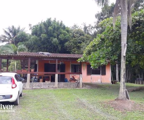 Sítio para Venda em Paranaguá, Alexandra, 3 dormitórios, 1 banheiro, 2 vagas