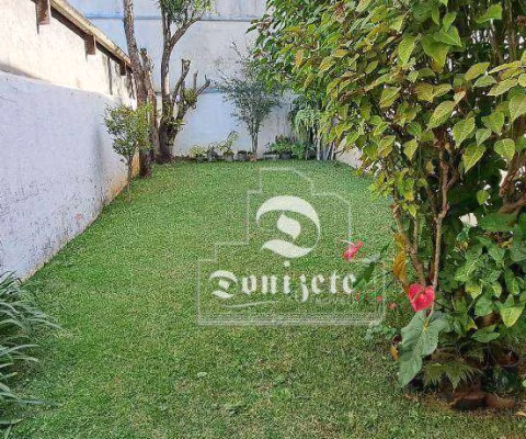 Sobrado com 3 dormitórios à venda, 195 m² por R$ 779.999,90 - Santa Maria - Santo André/SP