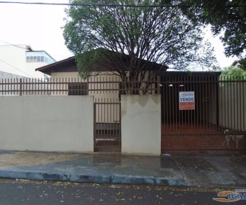 Casa com 4 quartos à venda na Rua Romênia, Igapó, Londrina