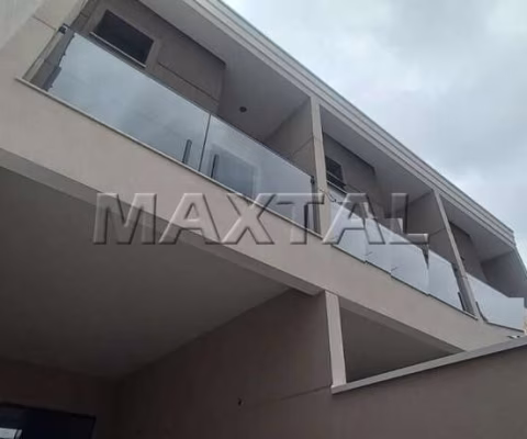 Sobrado à venda de 115m², com 3 dormitórios, 4 banheiros e 2 vagas, na Vila Isolina Mazzei .