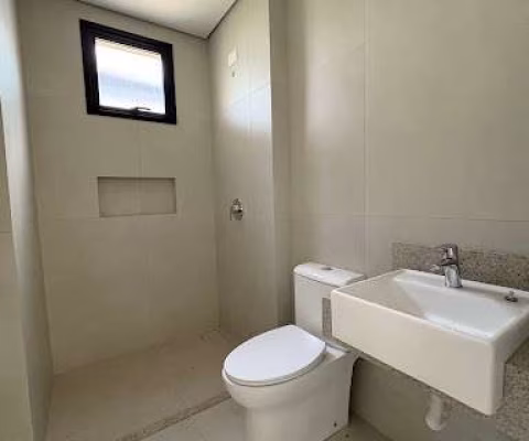 Apartamento com 2 dormitórios à venda, 66 m² por R$ 650.000,00 - Zona 08 - Maringá/PR