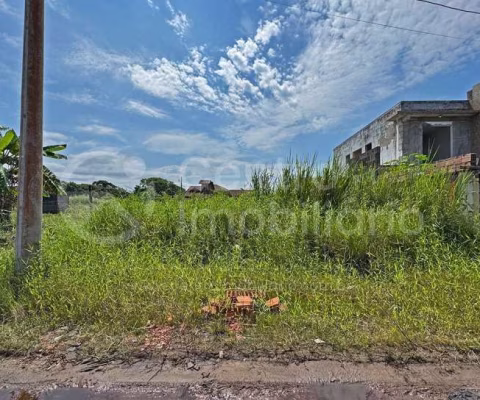TERRENO à venda em Peruíbe, no bairro Jardim Imperador
