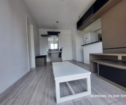 Lindo Apartamento de  01 dormitório + 02 vagas - Semi Mobilado!