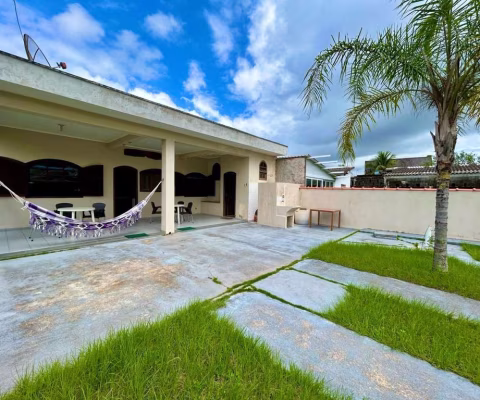 Casa para Venda em Itanhaém, Jardim São Fernando, 2 dormitórios, 1 suíte, 2 banheiros, 2 vagas