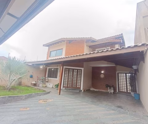 Casa para Venda em Itanhaém, Cibratel 2, 4 dormitórios, 1 suíte, 3 banheiros, 4 vagas