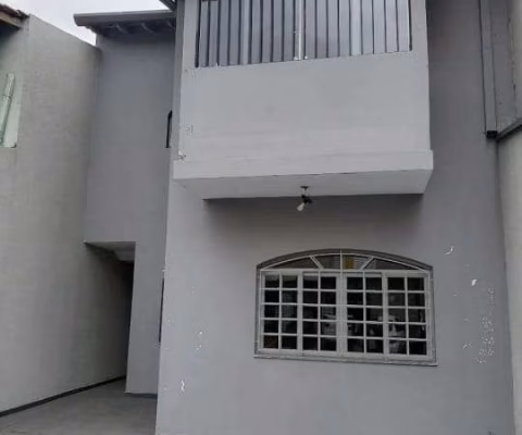 Sobrado comercial  para Alugar com 170m², 7 salas e 2 vagas!
