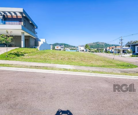 Ótimo lote de esquina, com 612,08m² com leve aclive. Com projeto!!!&lt;BR&gt;&lt;BR&gt;O Alphaville é mais do que um condomínio, é a segurança, os vizinhos e o conforto de uma cidade do interior todos