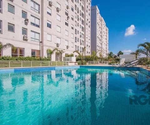 Ótimo apartamento no Condomínio Grand Square, no Sarandi, andar alto, semi mobiliado, de frente, com 71m² privativos, de 3 dormitórios, vaga e infra. Possui sala ampla para 2 ambientes com rebaixe em 