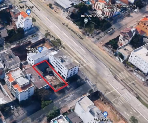 EXCELENTE PONTO COMERCIAL TERRENO MEDINDO = 11,00 x 28,60m = 314,60m²&lt;BR&gt; TERRENO JÁ TEM PROJETO APROVADO ( VEJA PLANTAS NOS ANEXOS ) AMPLA LOJA COM 243,00 M2. COM VÃO LIVRE E ESPERA PARA MEZANI