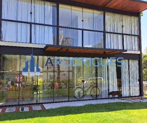 Apartamento de luxo à venda em Praia do Forte-BA: 3 quartos, 2 suítes, 3 vagas de garagem, 98m² de área.