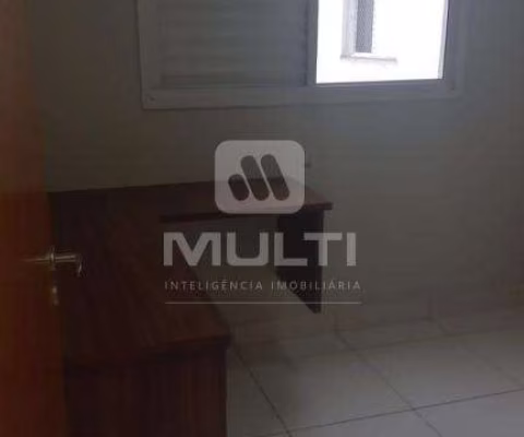 Apartamento com 2 quartos para alugar no Presidente Roosevelt, Uberlândia 