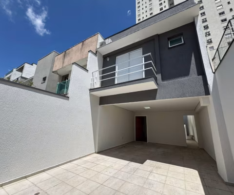 ÓTIMO sobrado para venda possui 150 m² com 3 quartos 1 suíte GOURMRT próximo ao ALABARCE Vl Oliveira