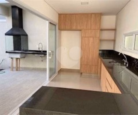 Condomínio com 3 quartos à venda ou para locação em Jardim Residencial Viena - SP