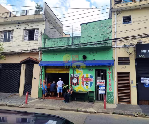 Sobrado para venda em Vila Liviero de 168.00m² com 1 Quarto