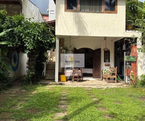 Casa para venda em Maresias de 192.00m² com 4 Quartos, 2 Suites e 3 Garagens