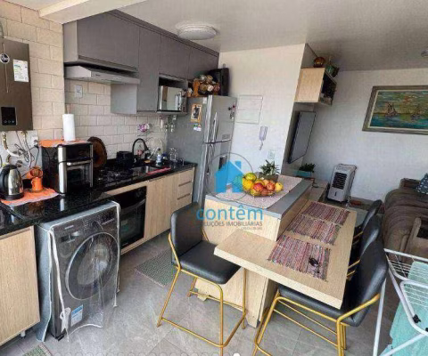 Apartamento para venda em Quitaúna de 48.00m² com 2 Quartos e 1 Garagem