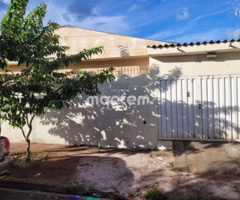 Casa para venda em Jardinópolis de 111.00m² com 3 Quartos e 1 Garagem
