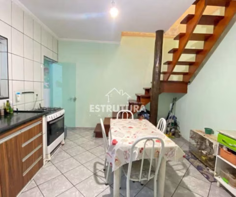 Casa para alugar em Vila Cristina de 120.00m² com 2 Quartos e 2 Garagens