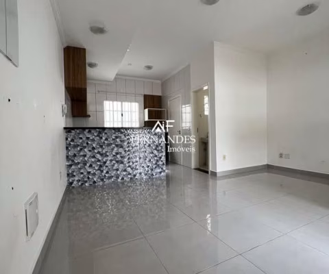 Sobrado para venda em Chácara Do Solar Ii (fazendinha) de 85.00m² com 3 Quartos, 1 Suite e 2 Garagens