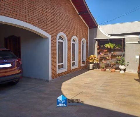Casa para venda em Vila Piza de 270.00m² com 3 Quartos, 1 Suite e 2 Garagens