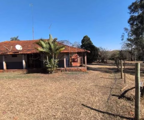 Chácara para venda em Área Rural De Arealva de 185.00m² com 3 Quartos