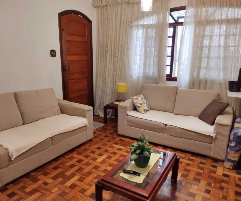 Sobrado para venda em Vila Caminho Do Mar de 147.00m² com 3 Quartos, 1 Suite e 2 Garagens