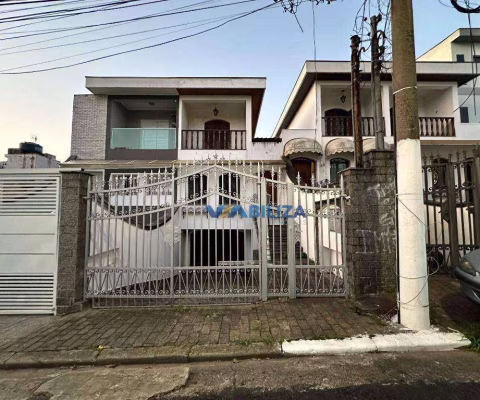 Sobrado para venda em Vila Invernada de 349.00m² com 3 Quartos, 1 Suite e 5 Garagens