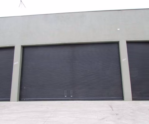 Sala Comercial para alugar em Jardim Sonia de 77.00m² com 2 Garagens