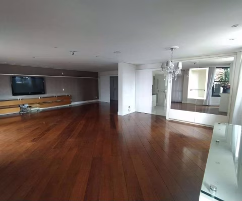 Apartamento para venda em Jardim de 260.00m² com 4 Quartos, 3 Suites e 3 Garagens